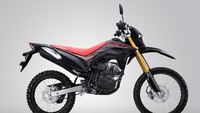  Tampilan baru Honda CRF150L ini semakin memberikan kesan tangguh dan kuat menemani kenyamanan berkendara sesuai harapan pecinta motor on-off sport masa kini. Foto: Dok.Astra Honda Motor