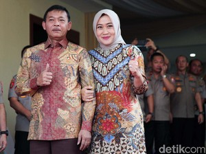 Istri Calon Kapolri Idham Azis Janji Tak Ikut Campur Urusan Dinas Suami