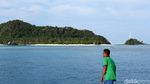 Menjelajah Pulau Senoa yang Memesona