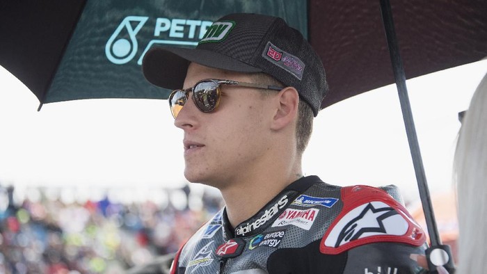 PHILLIP ISLAND, AUSTRALIA - OCTOBER 27: Fabio Quartararo of France and Petronas Yamaha SRT prepares to start on grid during the 2019 MotoGP of Australia at Phillip Island Grand Prix Circuit on October 27, 2019 in Phillip Island, Australia. (Photo by Mirco Lazzari gp/Getty Images)