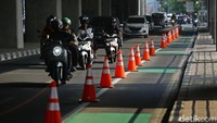Semula, rencana anggaran Kebijakan Umum Anggaran-Prioritas Plafon Anggaran Sementara (KUA-PPAS) untuk pembangunan jalur sepeda tahun 2020 itu sebesar Rp 4,498 miliar. Namun mendadak anggarannya ditambah Rp 69,272 miliar, sehingga menjadi Rp 73 miliar.