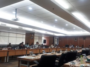 Anggota DPRD dari PAN-Gerindra Heran SKPD Lebih Takut Sama TGUPP DKI