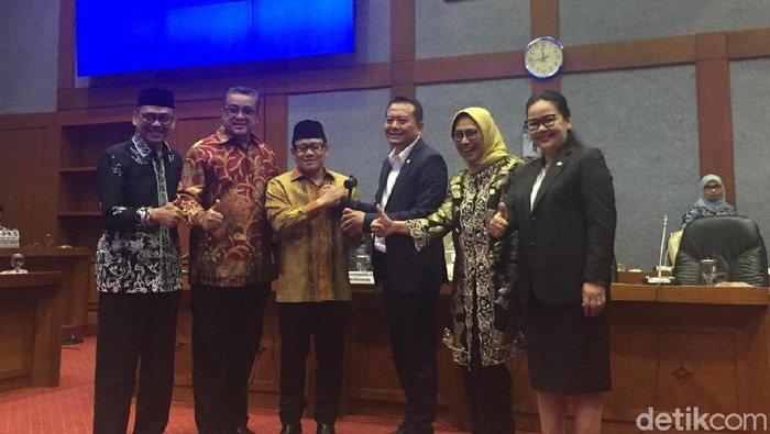 Cak Imin Tetapkan Pimpinan Komisi X DPR: Menteri Muda Jadi Tantangan
