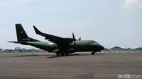 Pengiriman satu unit pesawat CN235-220 dilakukan dari Hanggar Fixed Wing PT DI, Kota Bandung, Selasa (30/10/2019).