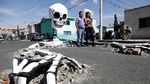 Ngeri! Tengkorak Raksasa Muncul dari Dalam Tanah di Meksiko