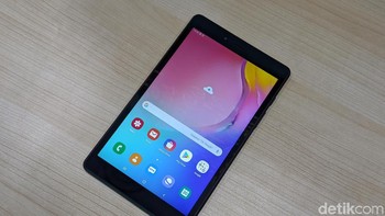 Ponsel ini ditenagai Snapdragon 429  dan RAM 2 GB. Foto: Adi Fida Rahman/detikINET