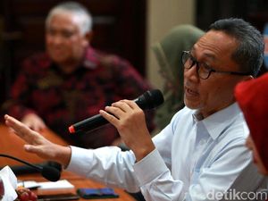 Zulhas Tetap Maju Caketum PAN Hadapi Klan Amien Rais