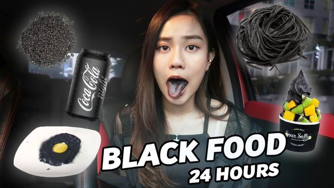 YouTuber Ini Hobi Makan Unik, Seharian Cuma Santap Makanan Satu Warna