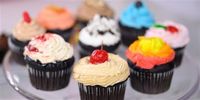 Di Usia 93 Tahun, Kakek Veteran Perang Ini Buka Toko Cupcake