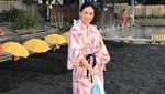 Foto: Liburannya Si Bidadari Bulu Tangkis