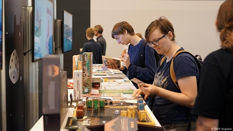 Board Game Eksotis Karya Anak Bangsa Unjuk Gigi di Pameran Dunia Board Game Eksotis Karya Anak Bangsa Unjuk Gigi di Pameran Dunia