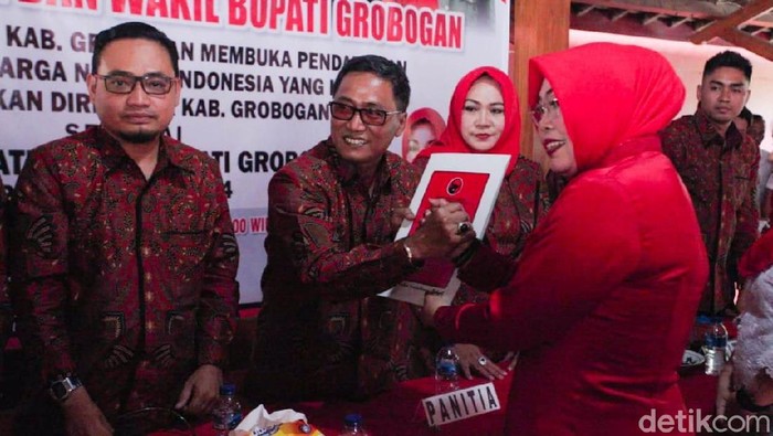 Bupati Petahana Grobogan Daftar Lagi di Pilkada Lewat PDIP