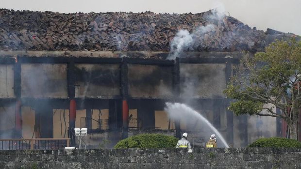 Aula utama Kastil Shuri dilaporkan hangus terbakar hingga tinggal rangka bangunan