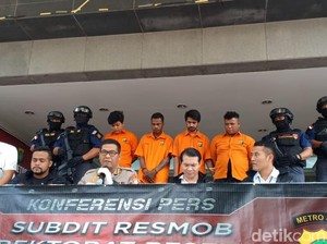 Cerita Perburuan Eksekutor Sewaan Istri yang Batal Pakai Sianida Bunuh Suami