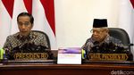 Momen Ratas Perdana Prabowo Bareng Jokowi