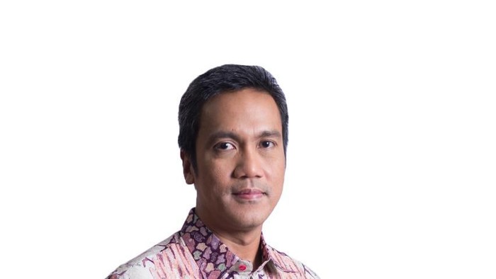 Presiden Direktur PT Mandiri Sekuritas Dannif Danusaputro
