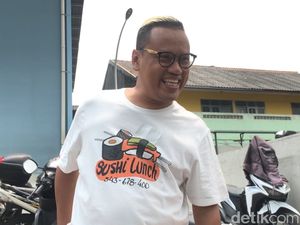 Uya Kuya Ditantang Bongkar Isi Rekening Hotman Paris, Berani Nggak?