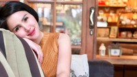 Tak jarang juga Intan Hardja tampil dengan riasan cFoto: Dok. Instagram