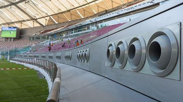 Rich People! Cuaca Panas, Orang Qatar Pasang AC di Luar Rumah