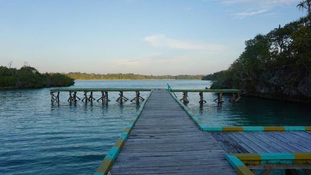 Ini Pulau Baer, 'Adiknya' Raja Ampat yang Punya Cerita Kelam 