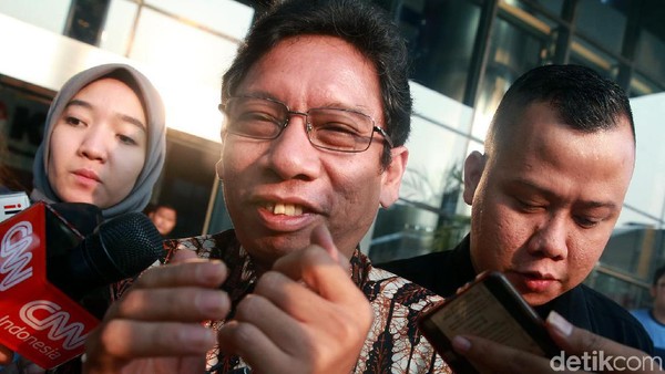 Jurus Cengengesan Dirjen Kemendag Usai Diperiksa KPK