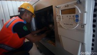 Pihak TNI pun sangat bersyukur dan merasa terbantu dengan kehadiran PLTD di Pulau Sekatung. Letda Herry Agus Numberi mengatakan keberadaan PLTD tersebut dapat membuat para prajurit dapat melakukan lebih banyak aktivitas, seperti mengaktifkan radio untuk laporan ke satuan yang lebih tinggi. Bahkan hadirnya PLN pun dianggap berhasil mengentaskan kejenuhan.