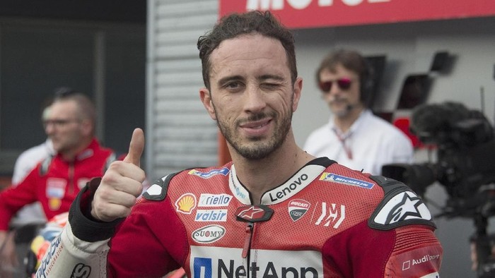 MOTEGI, JAPAN - OCTOBER 20: Andrea Dovizioso of Italy and Ducati Team celebrates the third place at the end of the MotoGP race during the MotoGP of Japan - Race at Twin Ring Motegi on October 20, 2019 in Motegi, Japan. (Photo by Mirco Lazzari gp/Getty Images)