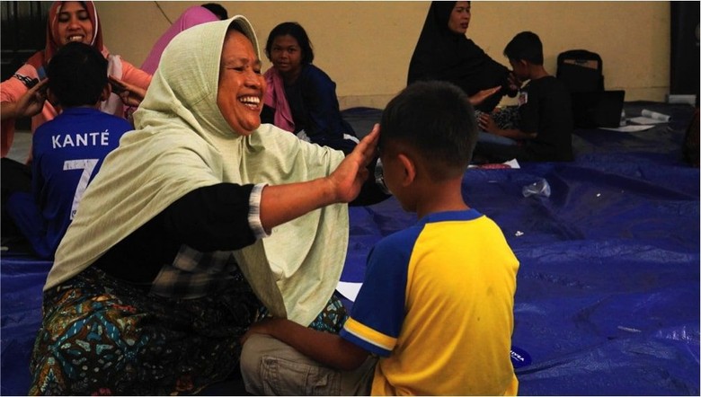 Ternyata Sentuhan Ibu Dapat Menurunkan Kecemasan pada Anak Ternyata Sentuhan Ibu Dapat Menurunkan Kecemasan pada Anak