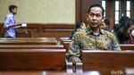 Ekspresi Wawan Didakwa Korupsi Pengadaan Alkes di Banten