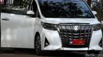 Melihat Mobil Pribadi Prabowo yang Pakai Pelat 1-00 Saat ke Istana