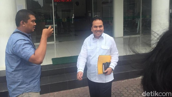 Kadis Kesehatan Pemkot Medan Edwin Effendi