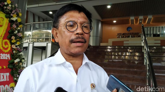 Menkominfo Johnny G Plate Foto: detikINET/Agus Tri Haryanto Menkominfo Johnny G Plate Foto: detikINET/Agus Tri Haryanto