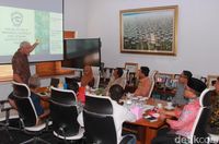 Top! Banyuwangi Jadi Tuan Rumah Liga Surfing Dunia Tahun 2020