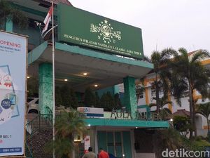 PWNU Jatim Tak Permasalahkan Salat Id Digelar di Masjid Al Akbar Surabaya