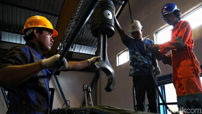 Listrik telah mengalir di 28 desa di kawasan Nunukan dan Sebatik, Kalimantan Utara. Keberadaan PLTD Sei Bilal juga bantu warga di perbatasan dalam beraktivitas.