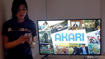 Kekuatannya ada di handphone yang mana prosesor di sana jauh lebih cepat dari TV, begitu juga storage yang jauh lebih besar dan juga bicara konten.