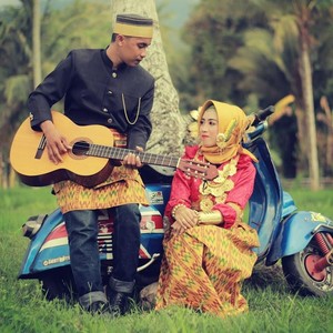 Viral, Kisah Pilu Pengantin Sulbar Meninggal karena Kelelahan Saat Resepsi Viral, Kisah Pilu Pengantin Sulbar Meninggal karena Kelelahan Saat Resepsi