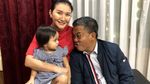 Momen Intim Ketua DPRD DKI Prasetyo Edi dengan Sang Cucu