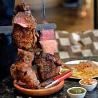 5 Tempat Makan Daging Panggang ala Amerika Latin yang Memuaskan