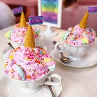Cute! Kafe Unicorn Ini Jadi Tempat Makan Paling Warna-warni di Dunia
