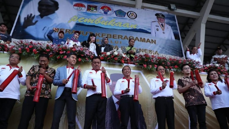 Buka Jambore Pemuda, Menpora Pesan Jaga dan Rawat Kebinekaan Buka Jambore Pemuda, Menpora Pesan Jaga dan Rawat Kebinekaan