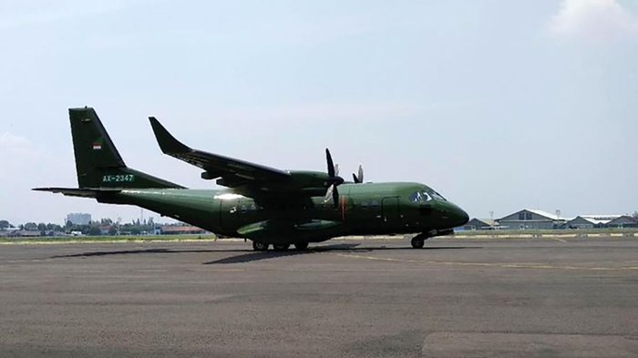 Presiden Joko Widodo (Jokowi) meminta Kementerian Pertahanan Prabowo Subianto untuk mendorong industrialisasi di sektor pertahanan. Ini produk yang sudah dibuat RI