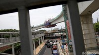 Kereta ringan atau LRT Jabodebek menorehkan rekor dunia.