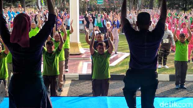 Peringati Hari Guru, Kemenag Gelar Lomba Senam-Vlog Guru Madrasah
