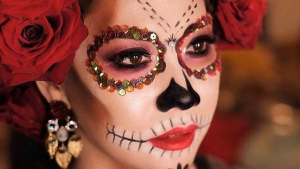 Gaya Artis Indonesia di Pesta Halloween, Jadi Atta Halilintar sampai Syahrini