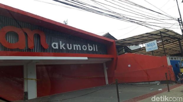 Diler akumobil yang kini tutup