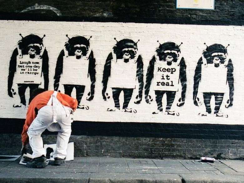 Terungkap! Teka-teki Identitas Banksy Dibongkar Seorang Fotografer Terungkap! Teka-teki Identitas Banksy Dibongkar Seorang Fotografer