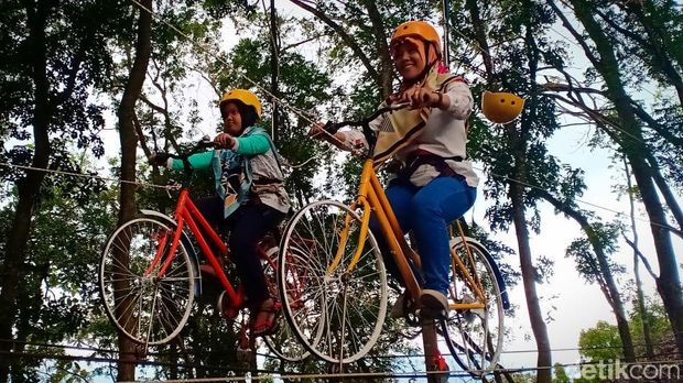 Sisi Romantis Pacitan ada di Sini