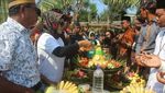 Foto: Ritual Mandi Bersama di Lombok