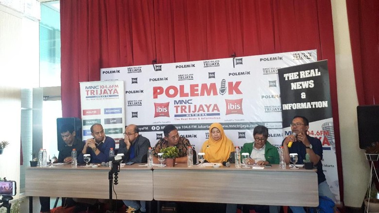 Kenaikan Iuran BPJS Dianggap Perlu Ditinjau Ulang Kenaikan Iuran BPJS Dianggap Perlu Ditinjau Ulang
